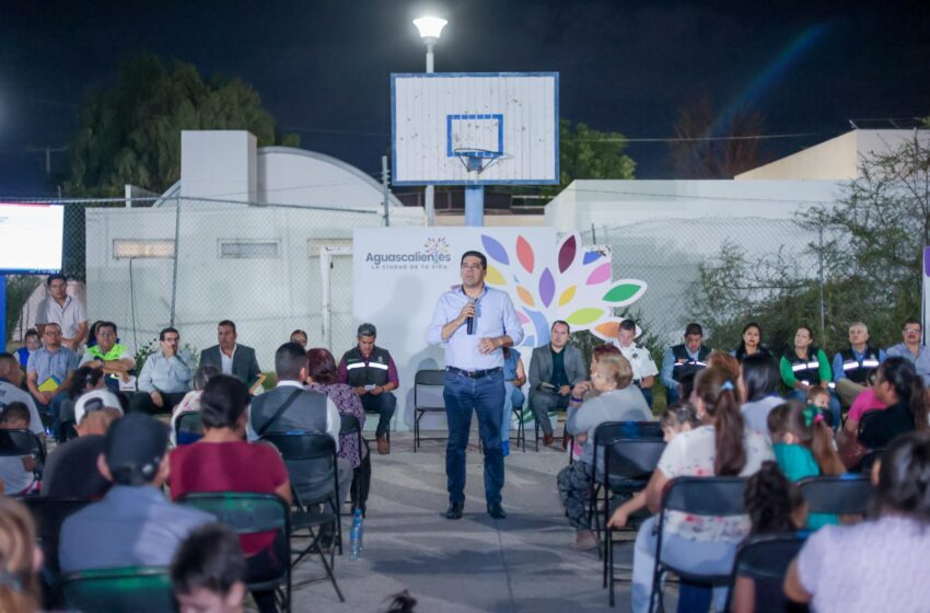  Programa municipal «Presidente en tu Colonia» atendió a la colonia Vicente Guerrero