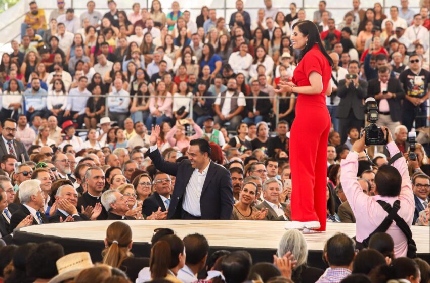  Asiste Luis Nava al Segundo Informe de Gobierno de la Alcaldesa de León