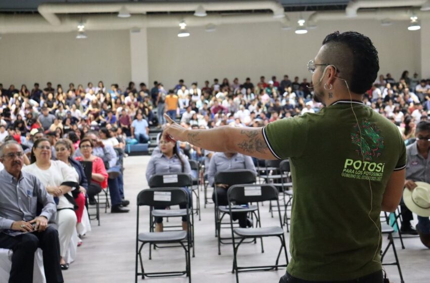  Lleva estado a la huasteca, programas de apoyo a la juventud