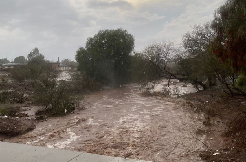  Protección Civil atiende reportes de lluvias en el Estado