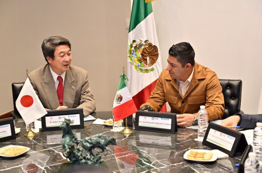  Ricardo Gallardo sostiene reunión con Cónsul de Japón