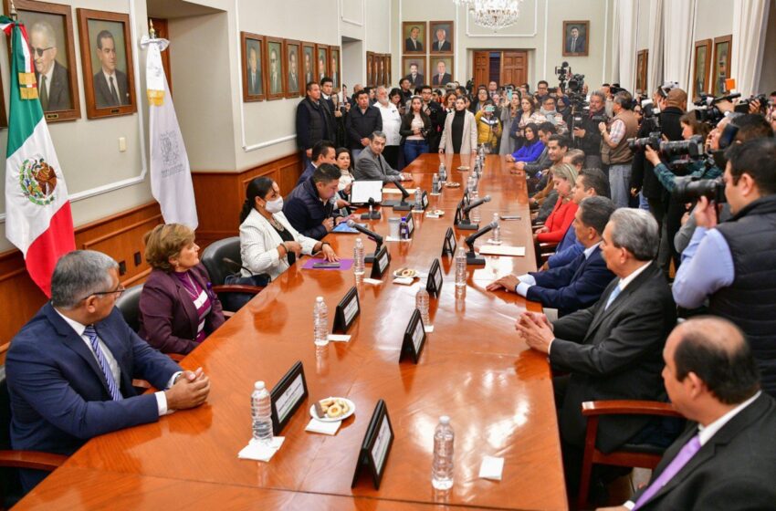  Ricardo Gallardo encabeza acuerdo de civilidad política