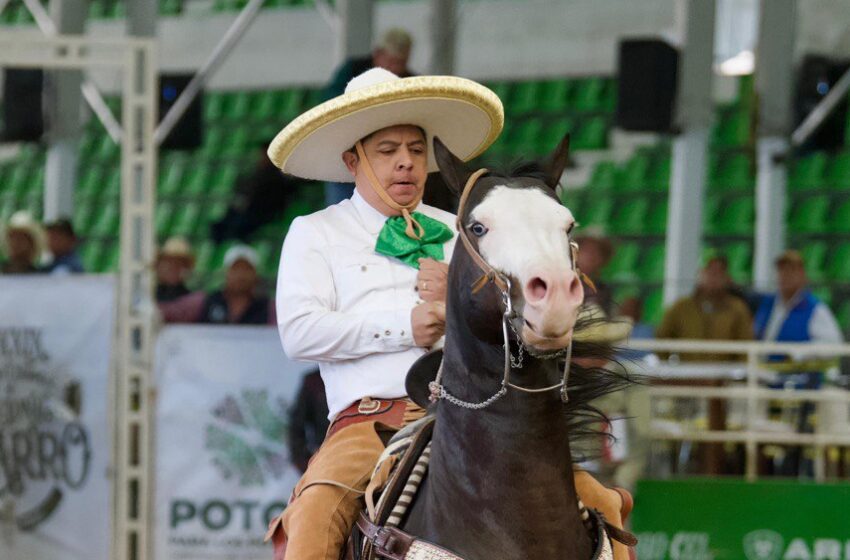  Charros RG2 se adjudica la charreada matutina del nacional