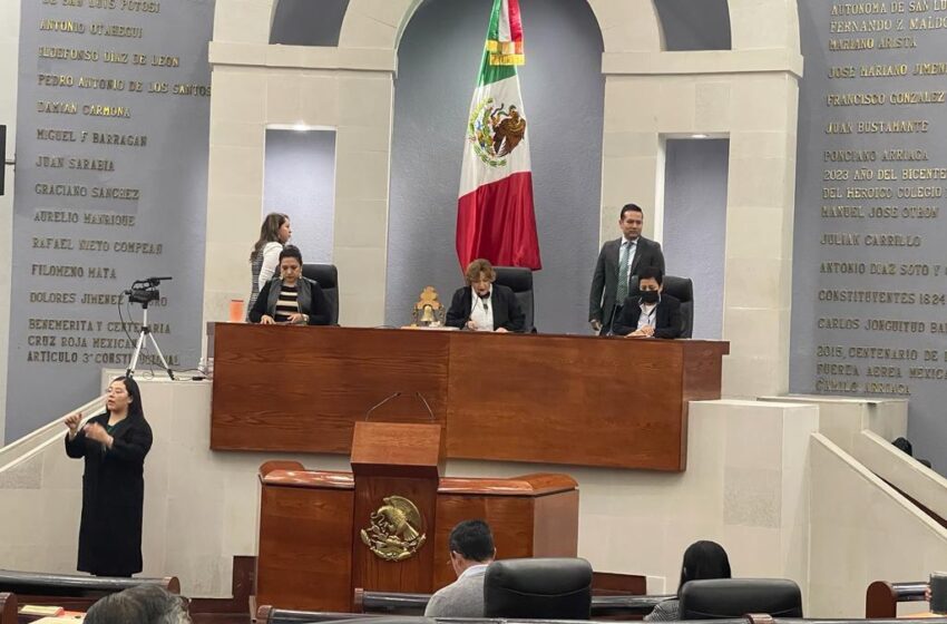  La diputación permanente llevó a cabo su sesión número 40 para desahogar correspondencia