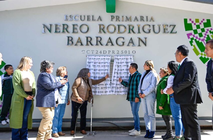  Ricardo Gallardo brinda apoyo a más estudiantes soledenses