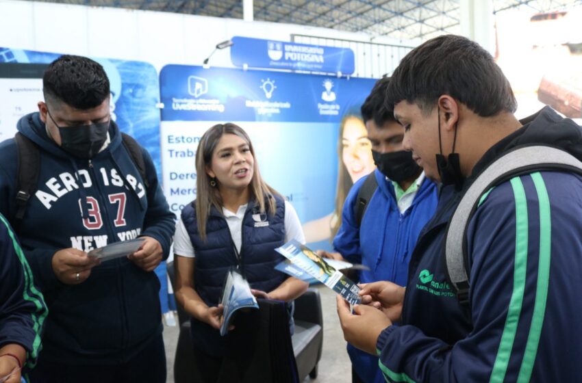  Gobierno brindará apoyo a jóvenes con gran feria de universidades