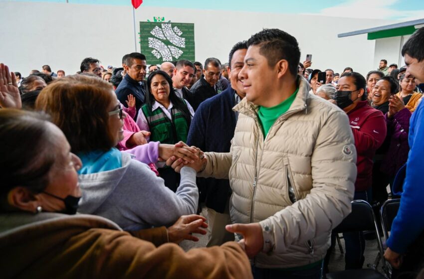  Ricardo Gallardo lleva más apoyo en obras a soledad por 15 MDP