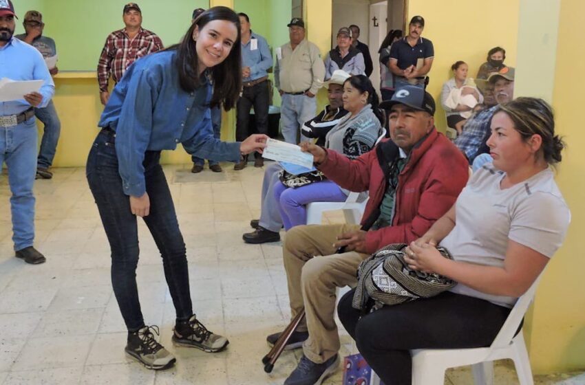  Gobierno brinda apoyo a productores pecuarios por sequía