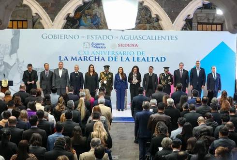  Tere Jiménez Reafirma el Compromiso de Aguascalientes con México en el Aniversario de la Marcha de la Lealtad