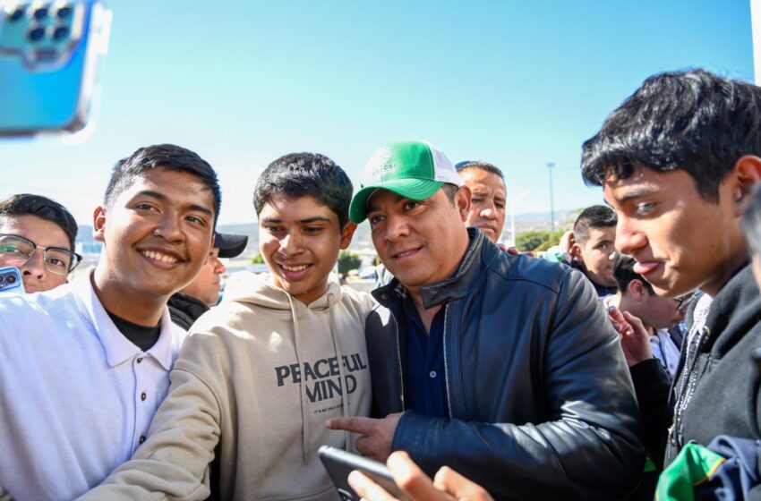  Ricardo Gallardo reafirma apoyo a jóvenes con educación y mejores empleos