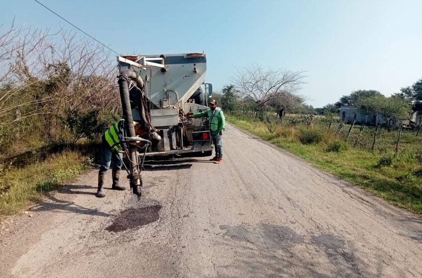  Impulso a la Conectividad en San Luis Potosí: Más de 200 Km de Caminos Reciben Mantenimiento en Enero