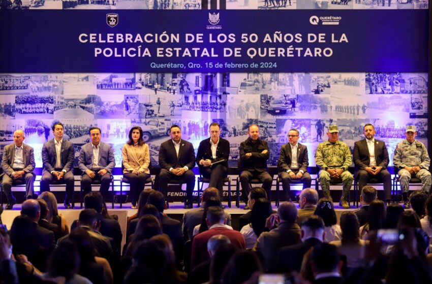  Querétaro Conmemora el 50 Aniversario de la Policía Estatal en Evento de Honor y Reconocimiento