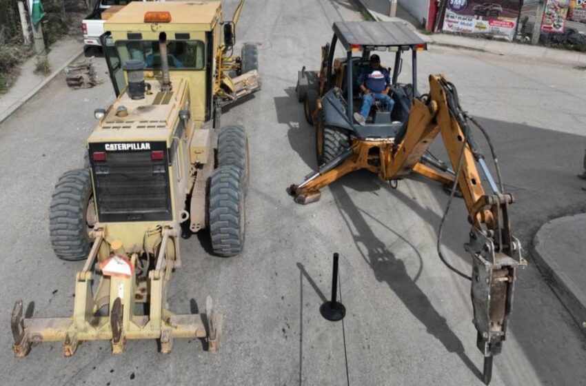  Gobierno pone en marcha pavimentación de la Avenida Adolfo López