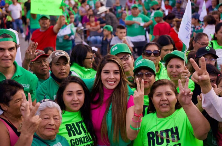  Ruth González se compromete a impulsar “Clínicas Rosas” y seguro médico para mujeres en San Luis Potosí