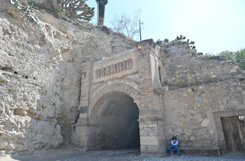  Continúa la Renovación en Real de Catorce: Inician Obras en la Explanada de Ogarrio