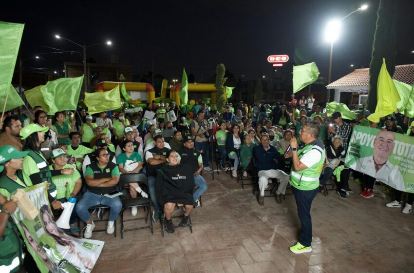  Juan Manuel Navarro recibe masivo apoyo en recorridos por Soledad de Graciano Sánchez