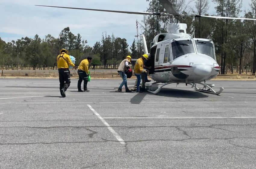  Combaten incendio en Santa María del Río con helicópteros