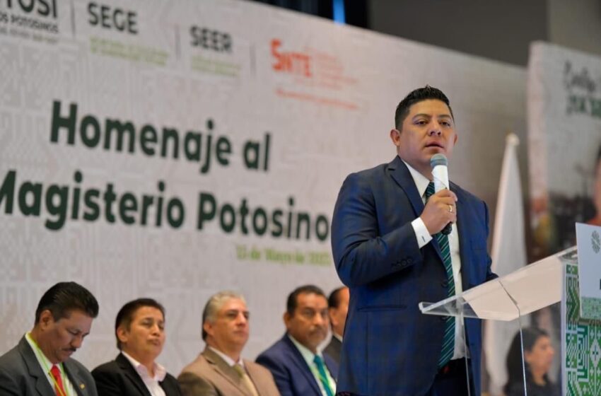  El Gobierno de San Luis Potosí Prepara Homenaje para los Maestros