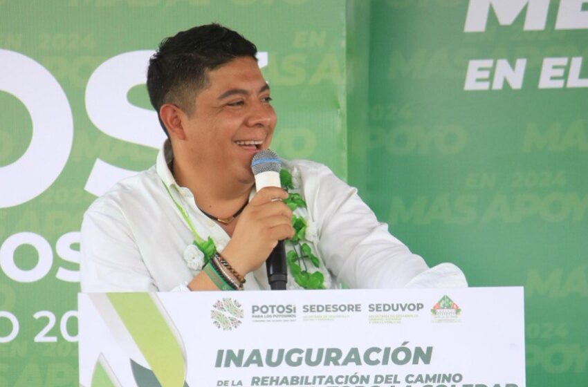  Ricardo Gallardo Inaugura Renovada Carretera en San Martín Chalchicuautla para Impulsar el Desarrollo Regional