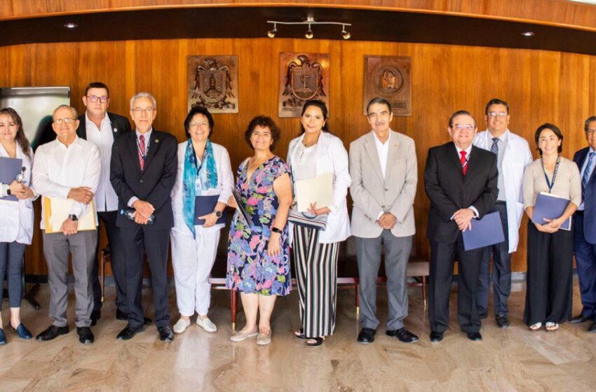  UASLP Reconoce a Instituciones Clínicas por su Colaboración en la Formación Médica