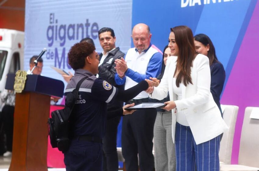  Gobernadora Tere Jiménez Resalta la Labor de los Paramédicos en su Día Internacional