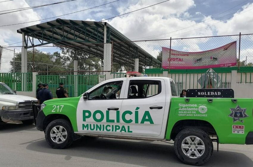  Alcaldesa de Soledad instruye refuerzo de vigilancia en escuelas durante vacaciones