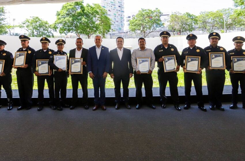  Luis Nava Celebra el 26º Aniversario de la Secretaría de Seguridad Pública Municipal de Querétaro