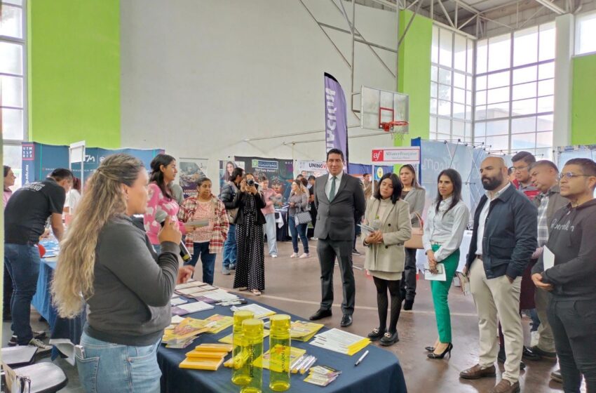  Inicia ExpoBecas 2024 en San Luis Potosí con amplias oportunidades educativas para jóvenes