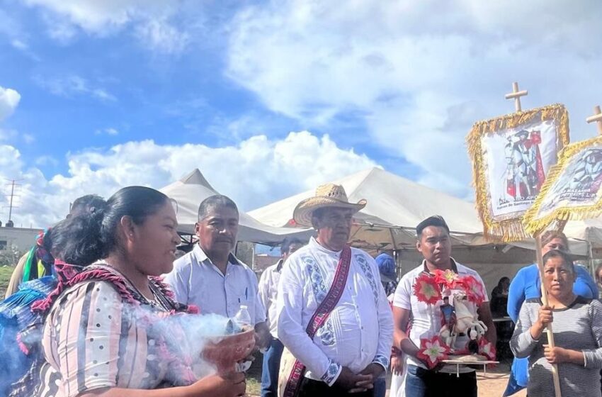  Gobierno Estatal Fomenta Tradiciones de Pueblos Originarios Migrantes