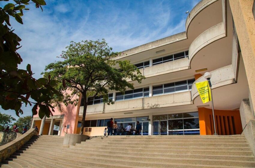  Campus de Ciudad Valles de la UASLP impulsa la renovación de programas educativos y amplía su oferta