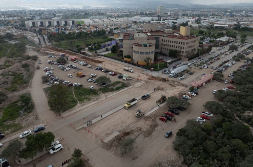  Avanza la rehabilitación de accesos a la clínica 50 del IMSS con un 55% de progreso