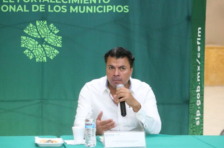  Gobierno Estatal ofrece respaldo en capacitación a autoridades de Villa de Pozos