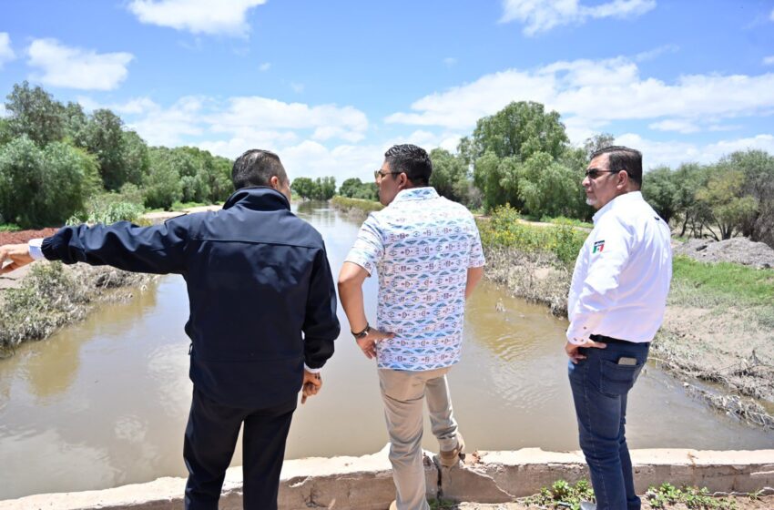  Gobernador Ricardo Gallardo supervisa la ampliación del bulevar Río Santiago