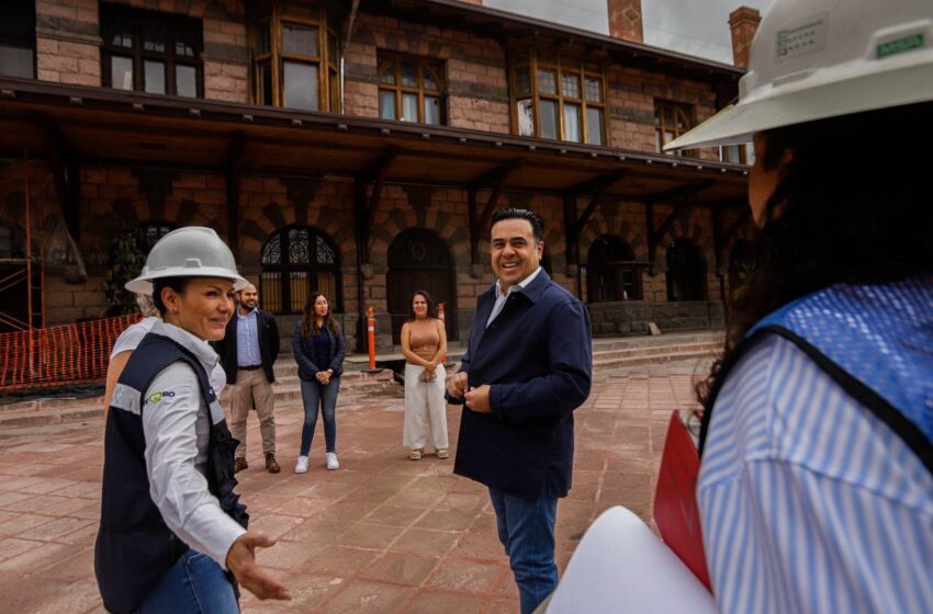  Presidente municipal Luis Nava supervisa restauración de la antigua estación del tren en Querétaro