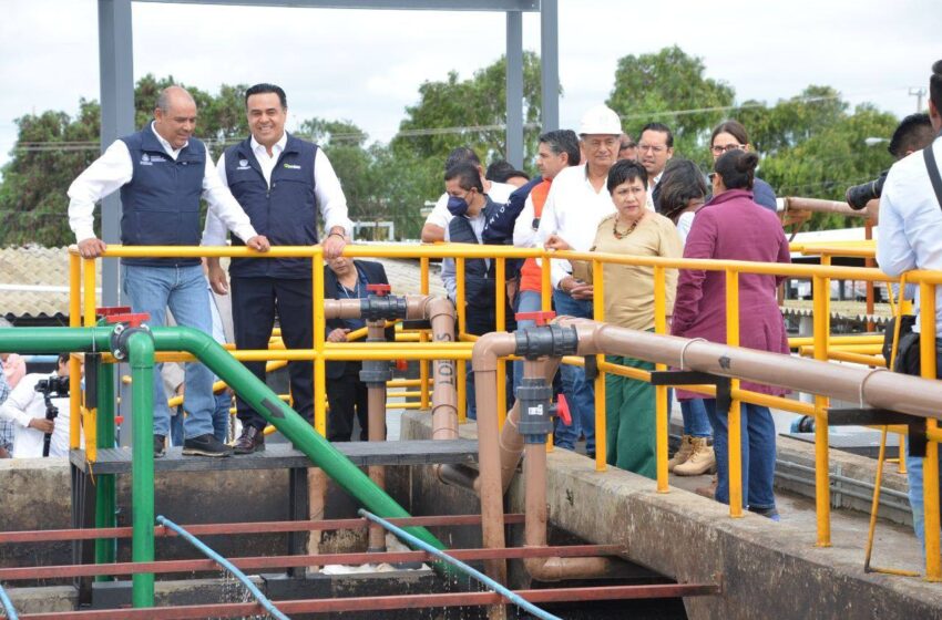  Luis Nava inaugura planta tratadora de aguas residuales en el Rastro Municipal de Querétaro