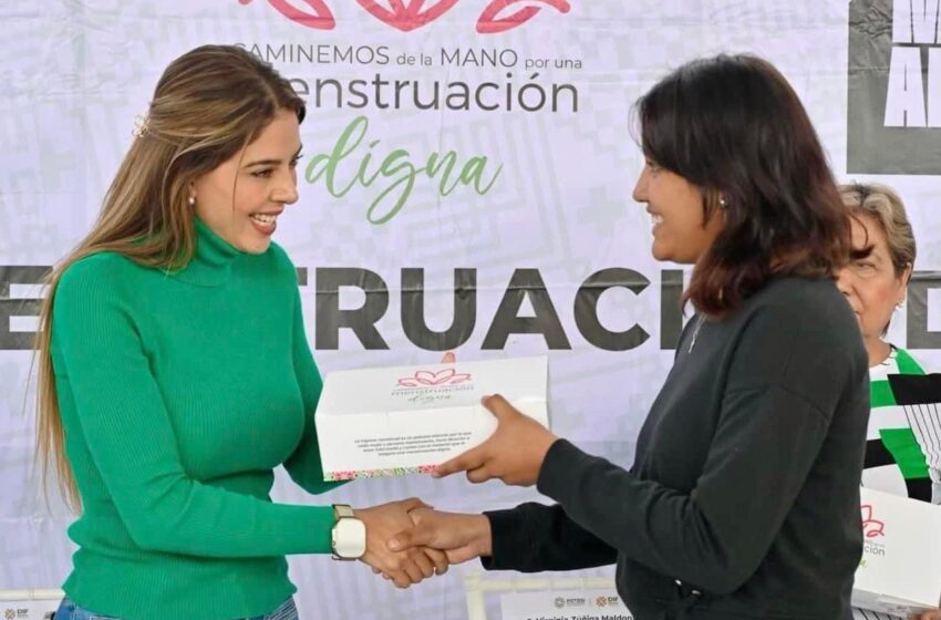  Mujeres potosinas reciben apoyo con kits menstruales gratuitos del DIF Estatal