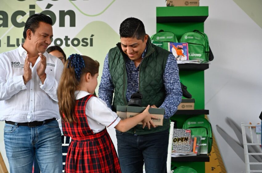  Gobernador Ricardo Gallardo Refuerza la Educación en San Luis Potosí con Amplio Programa de Apoyos