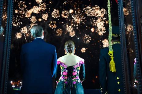  Tere Jiménez encabeza la celebración del grito de independencia en Aguascalientes