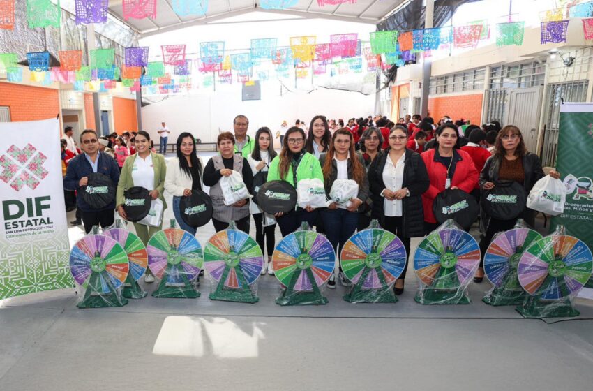  Gobierno Estatal Promueve los Derechos de la Infancia en Escuelas de San Luis Potosí