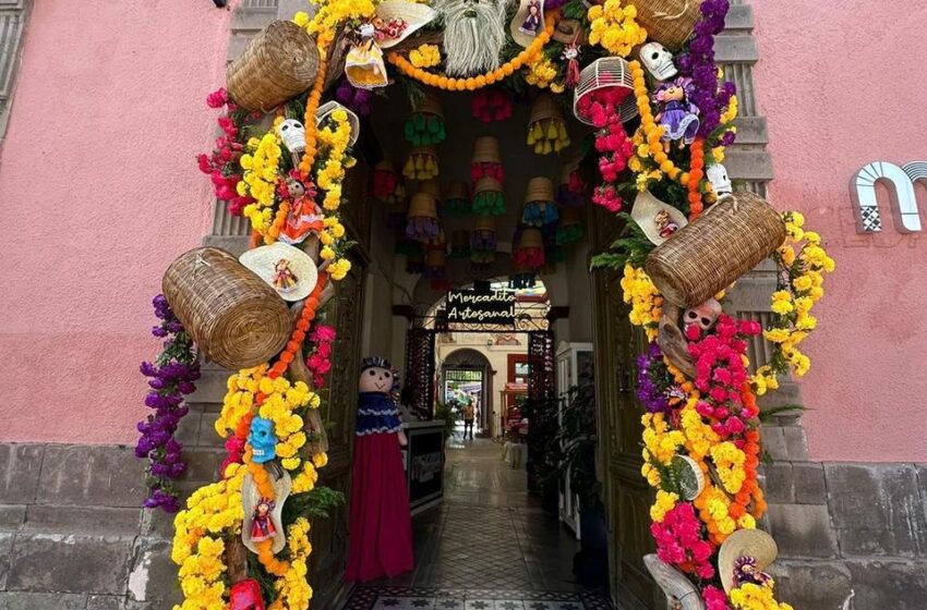  El Mercado Artesanal en Querétaro celebra el Día de Muertos con arte, cultura y tradición