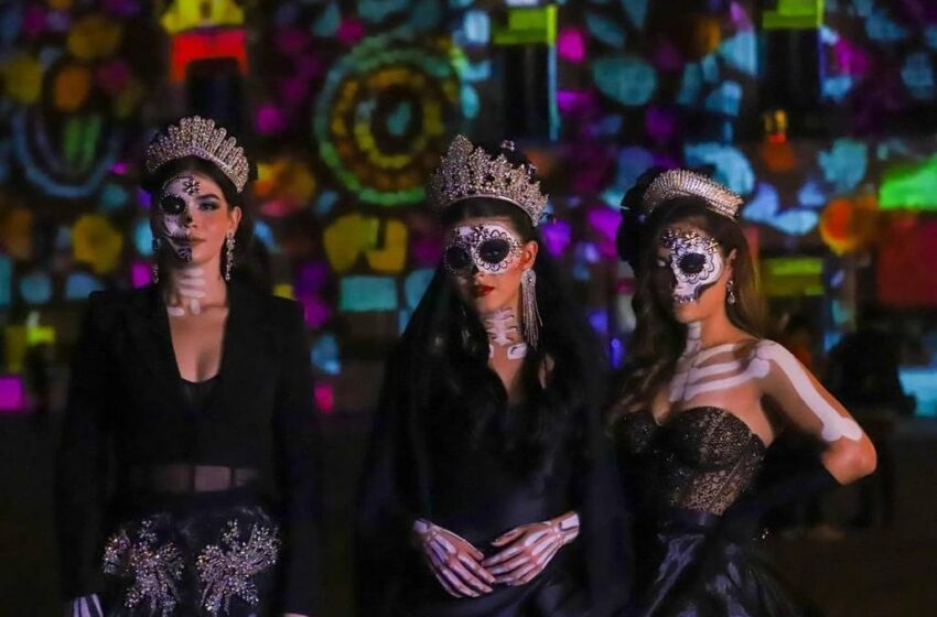  Fiesta, Tradición y Arte: Miles Disfrutan el Desfile de Calaveras 2024 en Aguascalientes