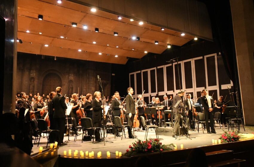  Majestuoso concierto sinfónico celebra 130 años del Teatro de la Paz