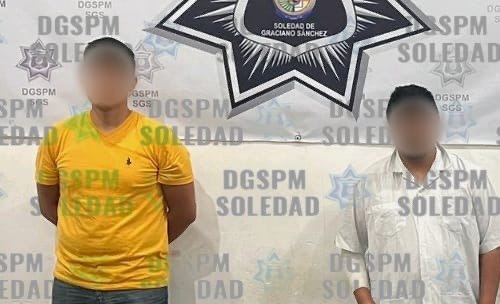  En una rápida reacción, policías soledenses capturan a dos sujetos por presunto ataque con arma de fuego