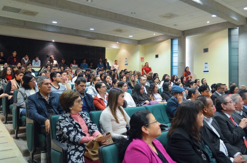  Facultad de Ciencias Químicas de la UASLP reconoció labor de sus profesionistas en el marco del Día del Químico en México