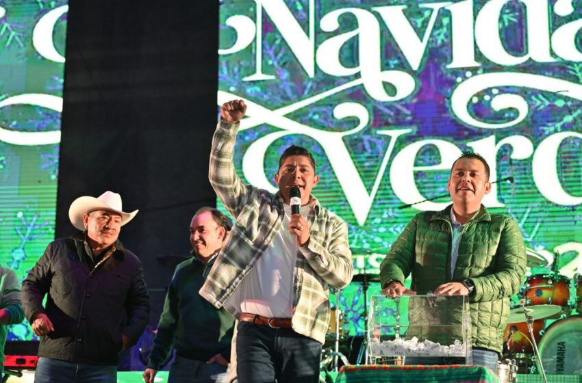  Ricardo Gallardo lleva la alegría de la Navidad al Altiplano