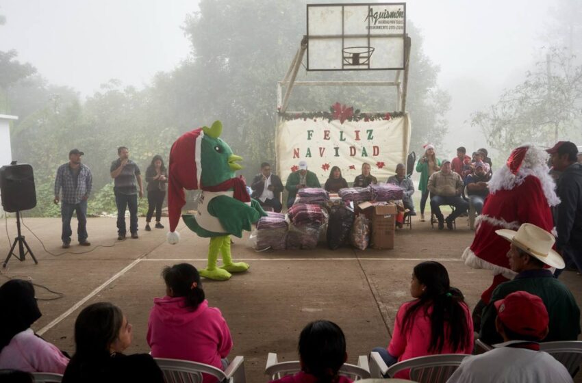  Gobierno Estatal Lleva La Magia De La Navidad A Niñas Y Niños De La Huasteca