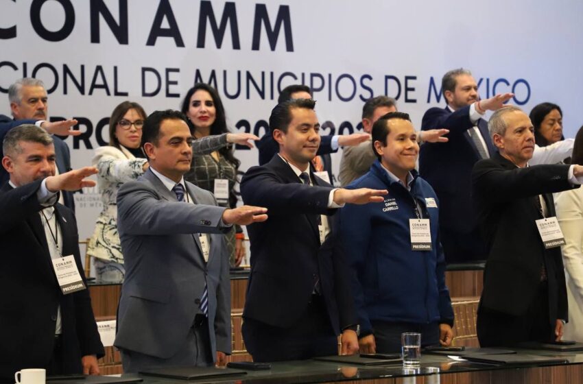  Felifer Macías, alcalde de Querétaro Asume la Vicepresidencia de la CONAMM