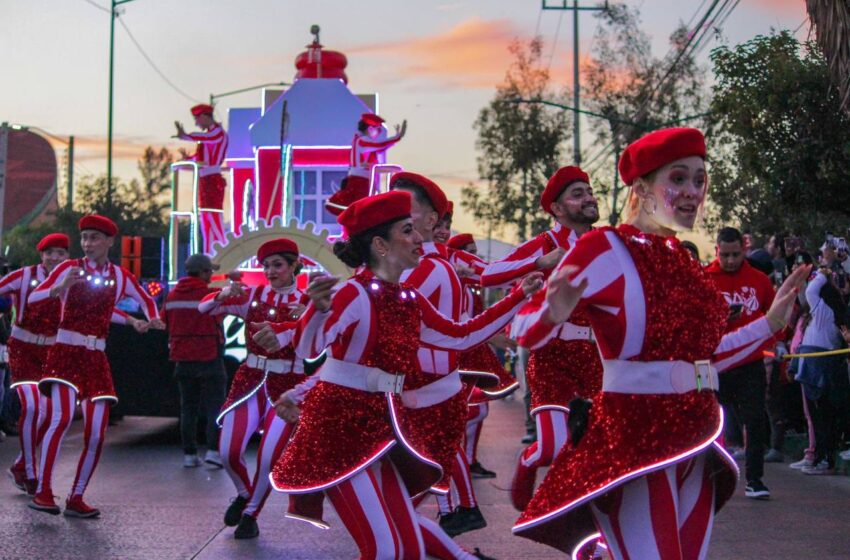  La Caravana Coca-Cola Ilumina San Luis Potosí y Lleva Alegría a Miles de Familias