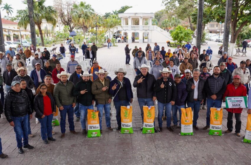  Gobierno Del Estado Entrega Semillas De Maíz A Productores Y Fortalece El Campo Potosino