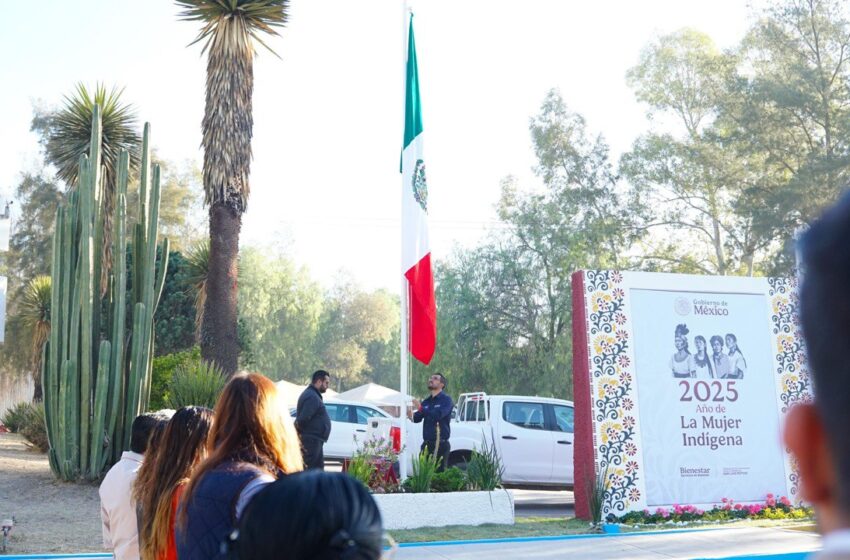  Delegación de Bienestar SLP conmemora el Día de la Bandera con acto cívico